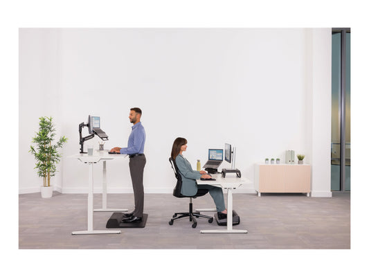 FELLOWES Breyta Foot Rest Black