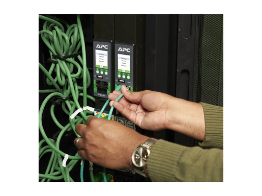 APC NetShelter Rack PDU Advanced Switched Metered Outlet 7.4kW 1PH 230V 32A 332P6 40 Outlet