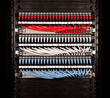 PATCHBOX 365 équipé de 24x Cordons CAT6A U/FTP Gris 0,8 m