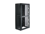 APC KIT DE MONTAGE VERTICAL DE BANDEAUX DE PRISES ET GUIDE DE CABLAGE POUR NETSHELTER SX 42U/48U