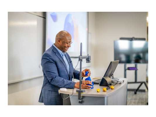 LOGITECH Reach Camera Graphite