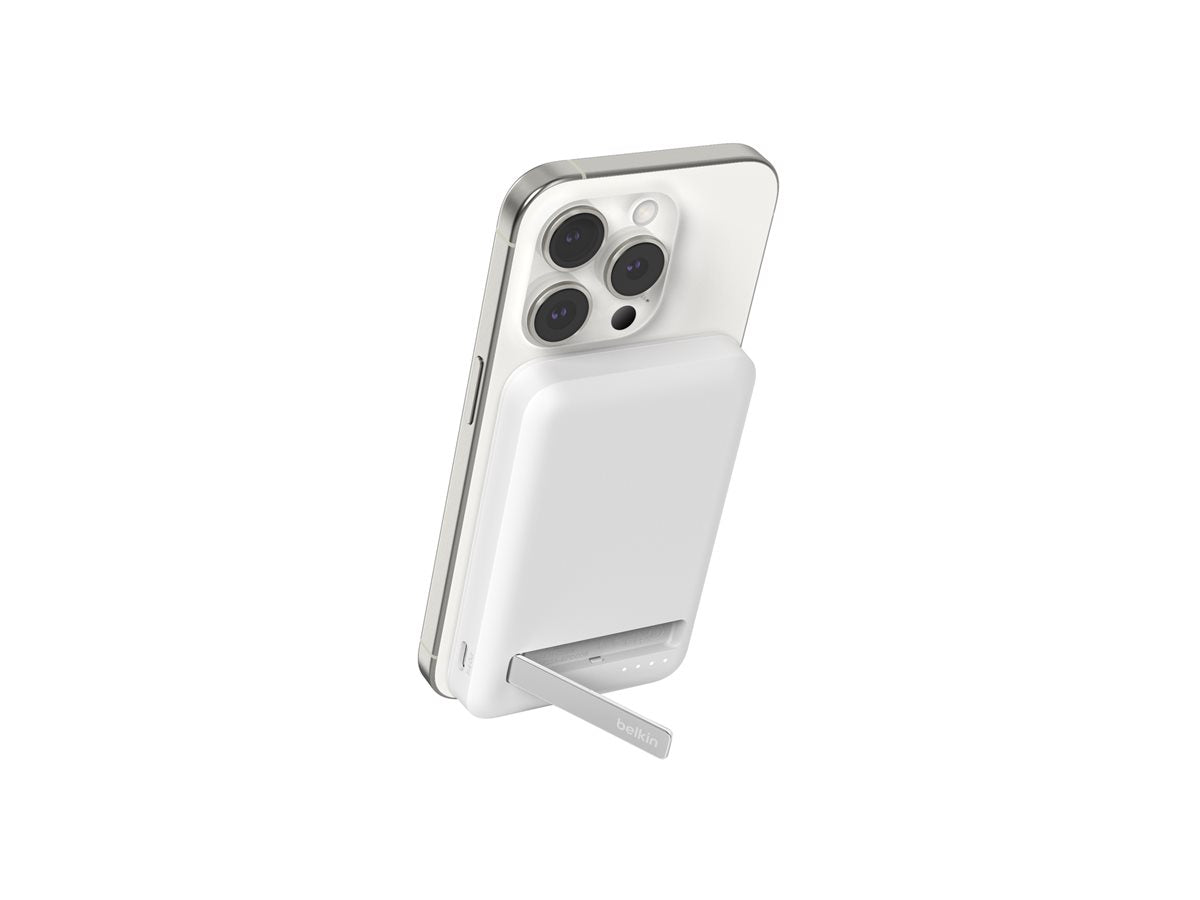 BELKIN 5k Qi2 MagSafe Compatible Powerbank with Kickstand - WHITE