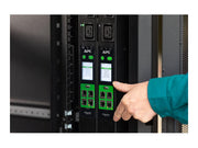 APC Easy PDU Metered Zero U 11 kW 230V 21 C13  3 C19 IEC309