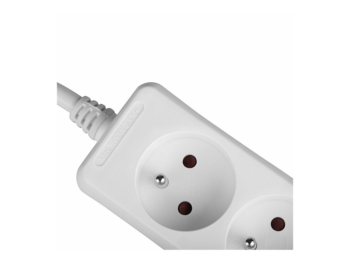 LINDY 3 way Mains Gang Socket FR France