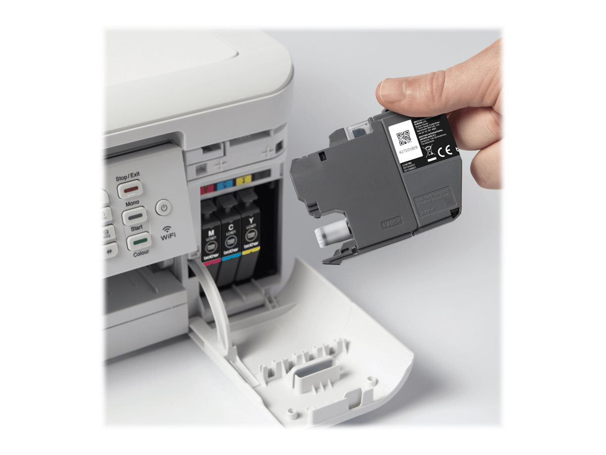 BROTHER 200-page standard capacity Yellow ink cartridge for DCP-J1050DW MFC-J1010DW and DCP-J1140DW