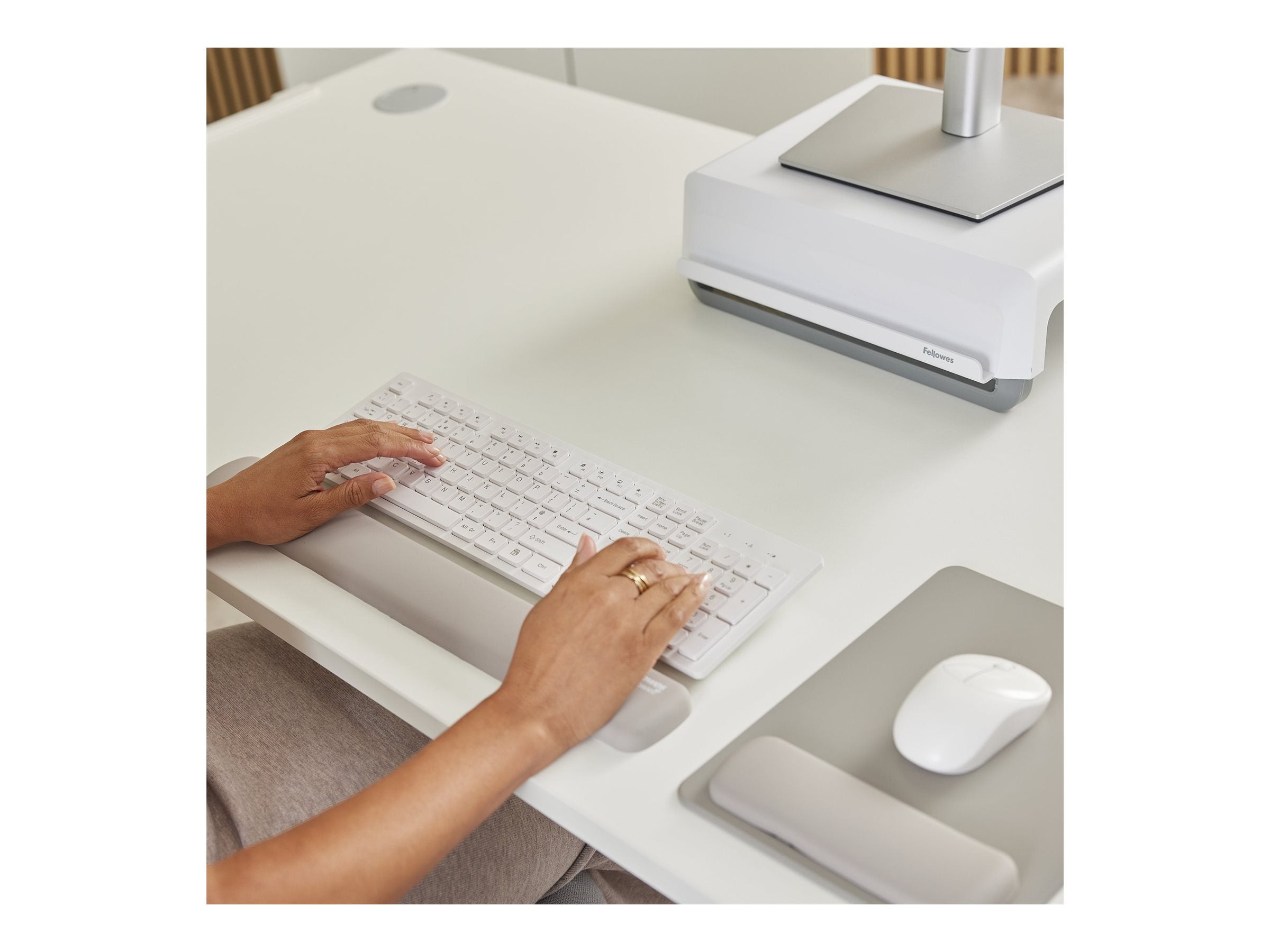 FELLOWES Tapis souris repose-poignets XL Breyta Sable