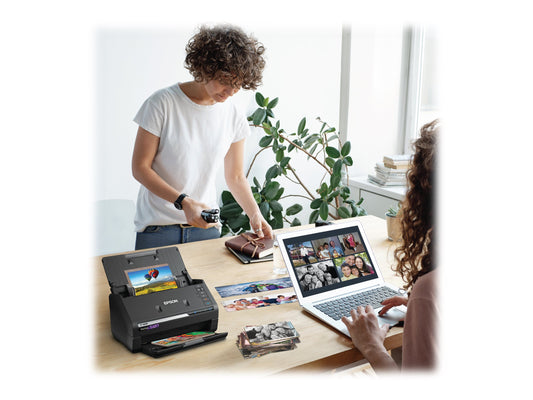 EPSON FastFoto FF-680W Document scanner Contact Image SensorCIS Duplex A4 600x600dpi 45ppm mono/45ppm colour ADF USB 3.0 Wi-Fi