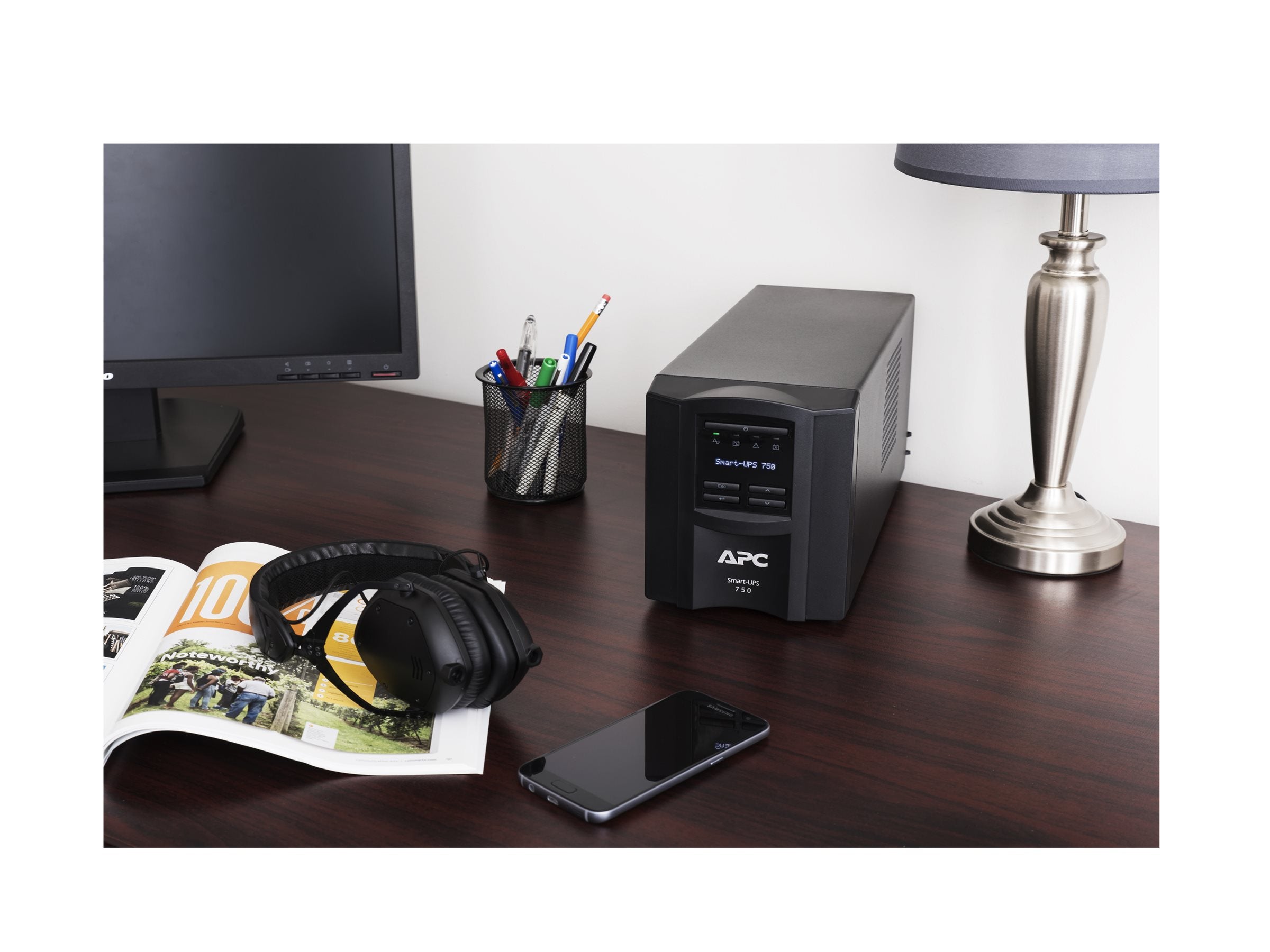 APC Smart-UPS SMT750IC UPS AC 220/230/240V 500Watt 750VA RS-232 USB output connectors 6 Black with APC SmartConnect