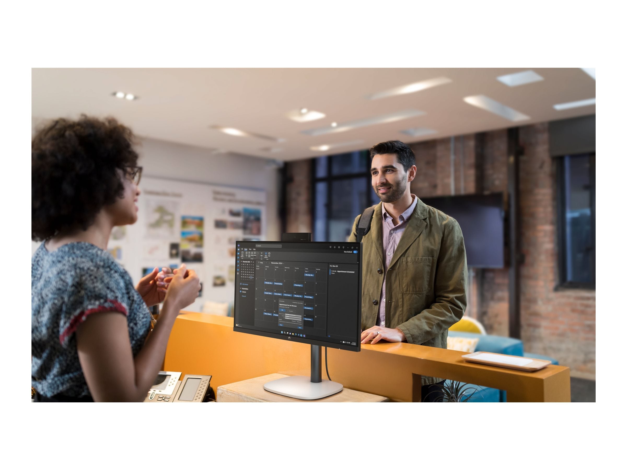 HP ProStudio 4 AiO G1i Intel Core Ultra 5 225T 23.8p 8Go DDR5 256Go SSD W11P 1-1-1 Wty ax+BT Webcam