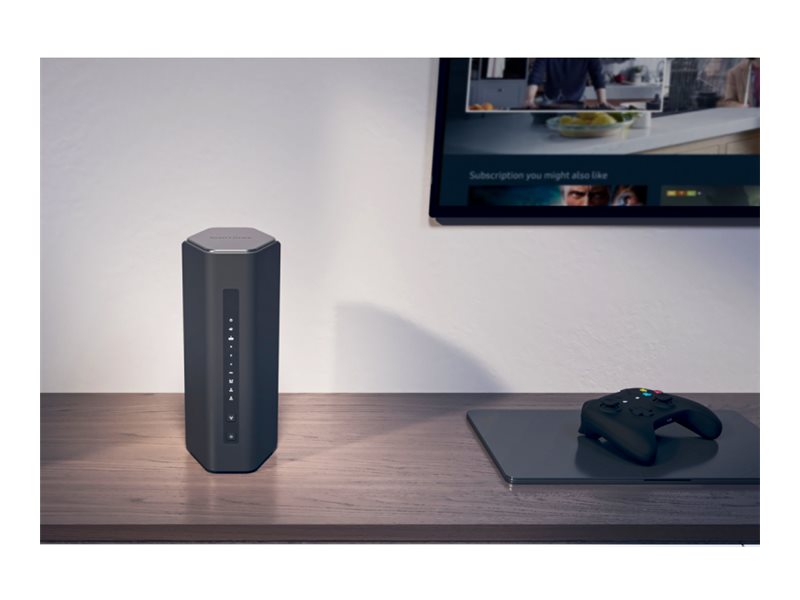 NETGEAR 3PT Nighthawk Wi-Fi 7 BE18000 Router RS600