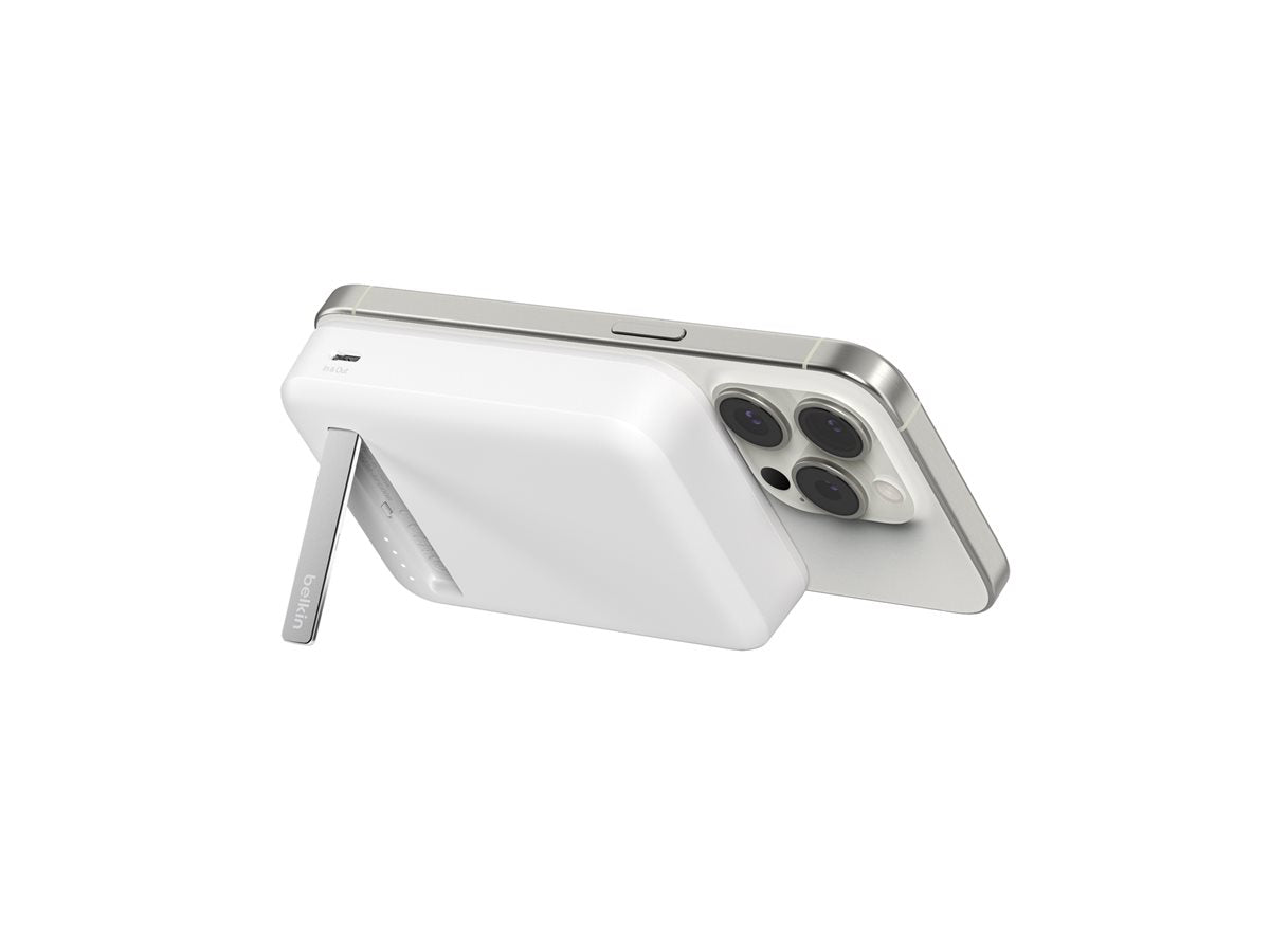BELKIN 10k Qi2 MagSafe Compatible Powerbank with kickstand