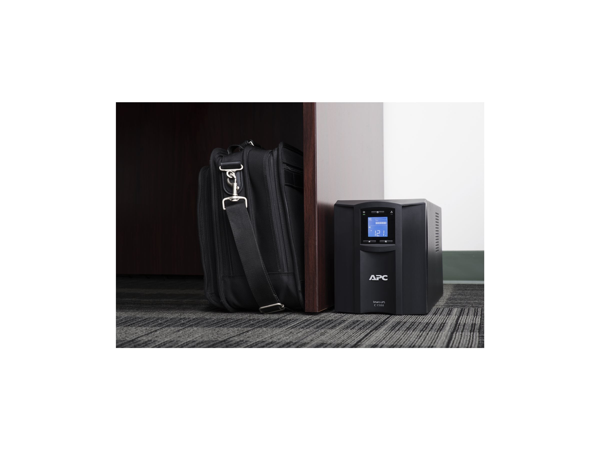 APC Smart-UPS C 1500VA LCD UPS AC 230V 900Watt 1500VA USB output connectors 8 Black with APC SmartConnect