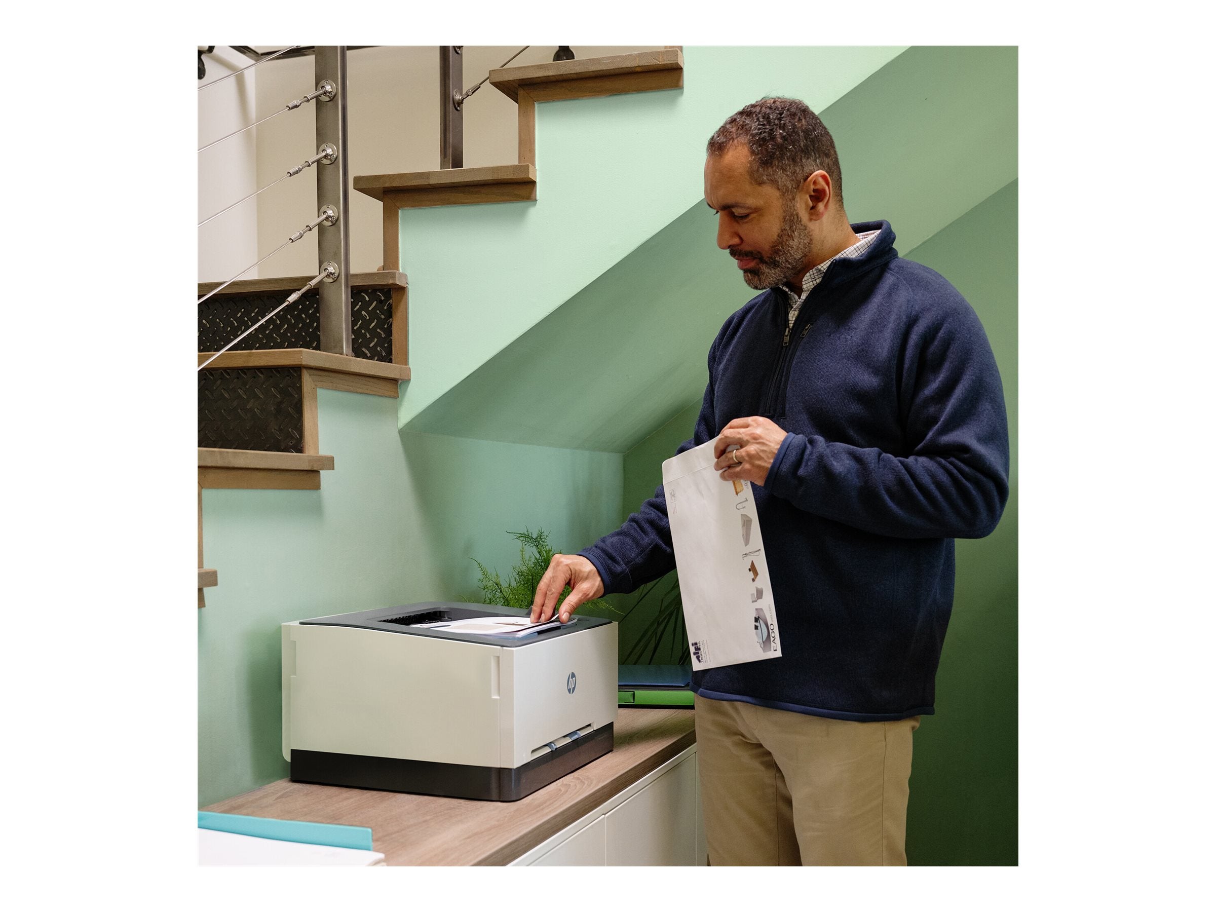 HP Color LaserJet Pro 3202dw Printer colour Duplex laser A4 600x600dpi 25ppm mono 25ppm colour 251sheets LAN USB Wi-Fi