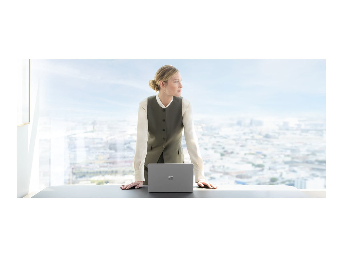 MICROSOFT Surface Laptop 7 - Intel Core Ultra 7 266V - 13,8p - 16Go - 512Go - W11P - Platine - PC - Ordinateur Portable - AZERTY