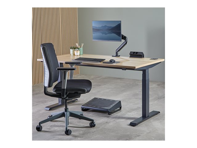 FELLOWES PRISE POUR BUREAU ÉLECTRIQUE TYPE E - NOIR Équipé de 2 x prise de courant 230v 1 x port USB-A 18w max et 1 x port USB-C