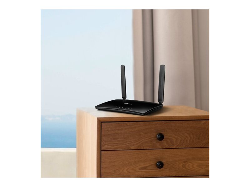 TP-LINK 300Mbps Wireless N 4G LTE Router build-in 150Mbps 4G LTE modem with 3x10/1