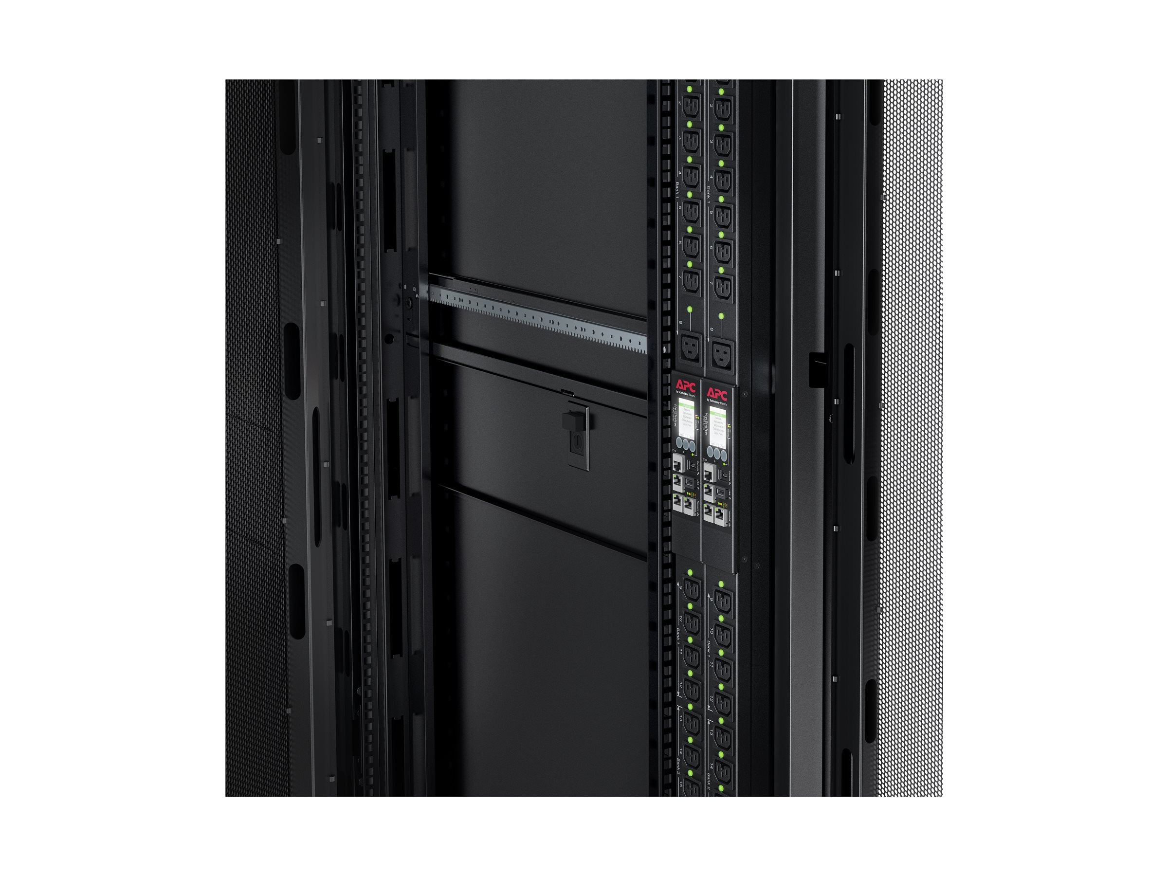 APC Rack PDU 9000 Switched ZeroU 11.0kW 230V 21 C13 & 3 C19