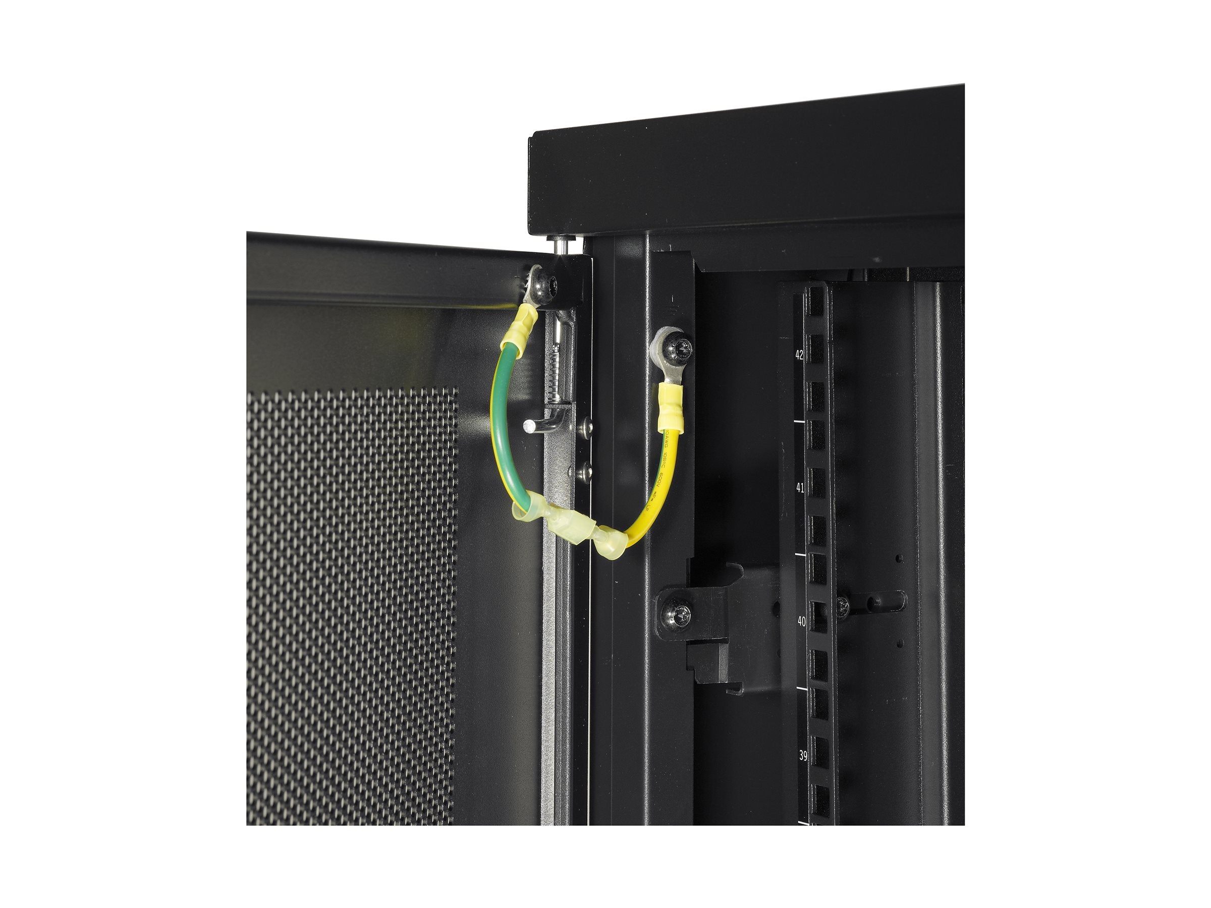 APC NetShelter SV 48U 600mm Wide x 1060mm Deep Enclosure with Sides Black