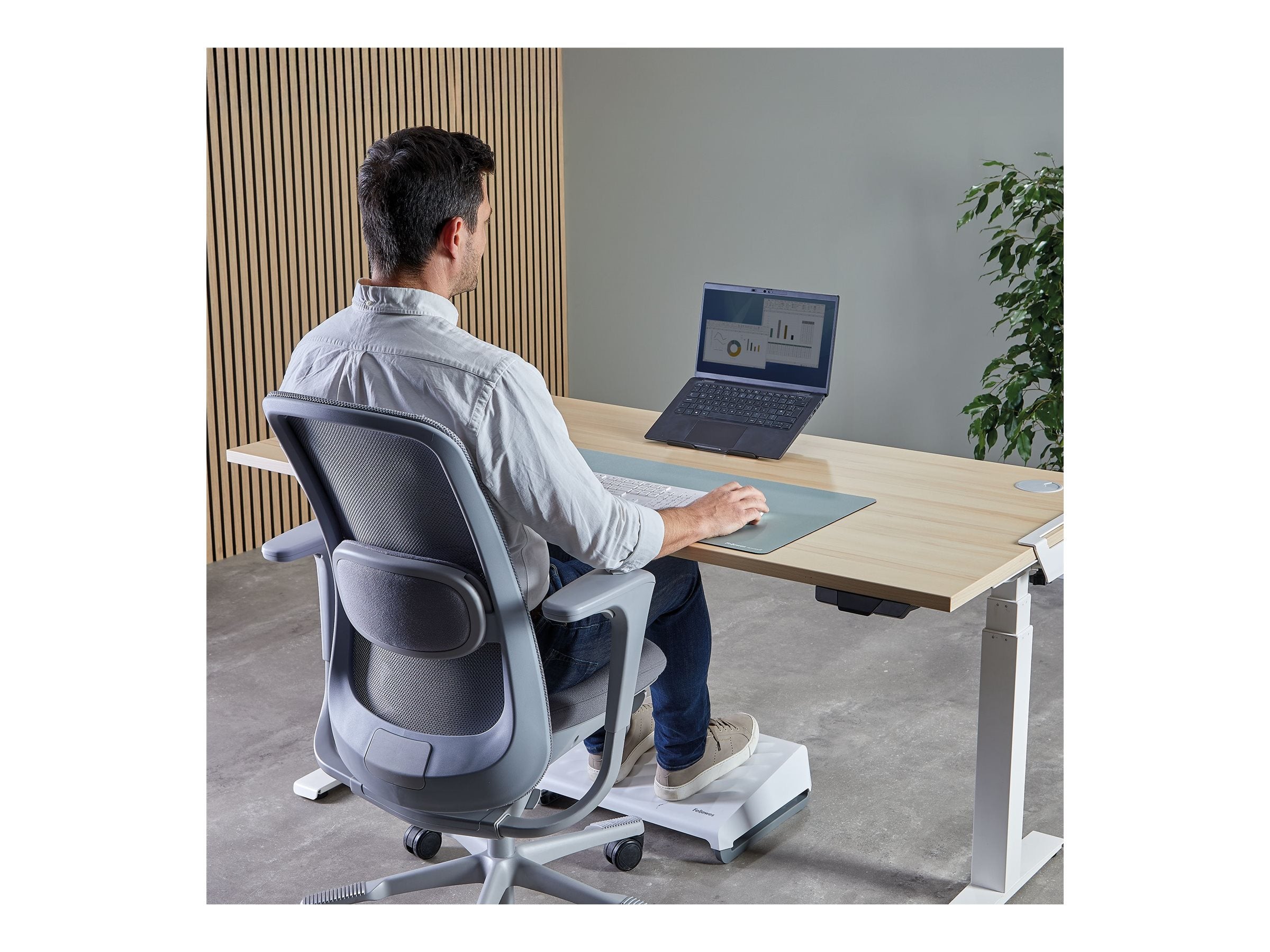 FELLOWES SUPPORT ORDINATEUR PORTABLE LAPTOP NOIR ALUMNIA