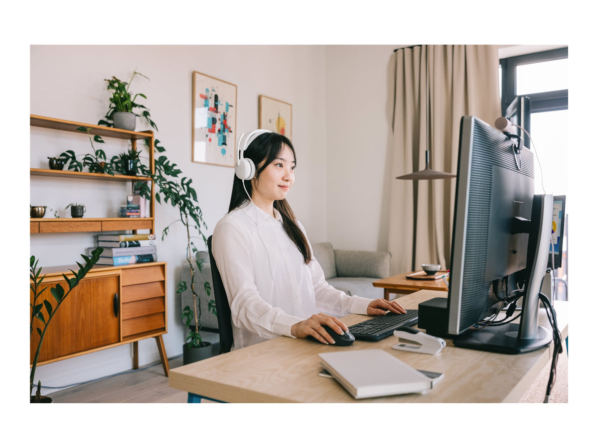 LOGITECH Zone Wired 2 Headset - Off-White
