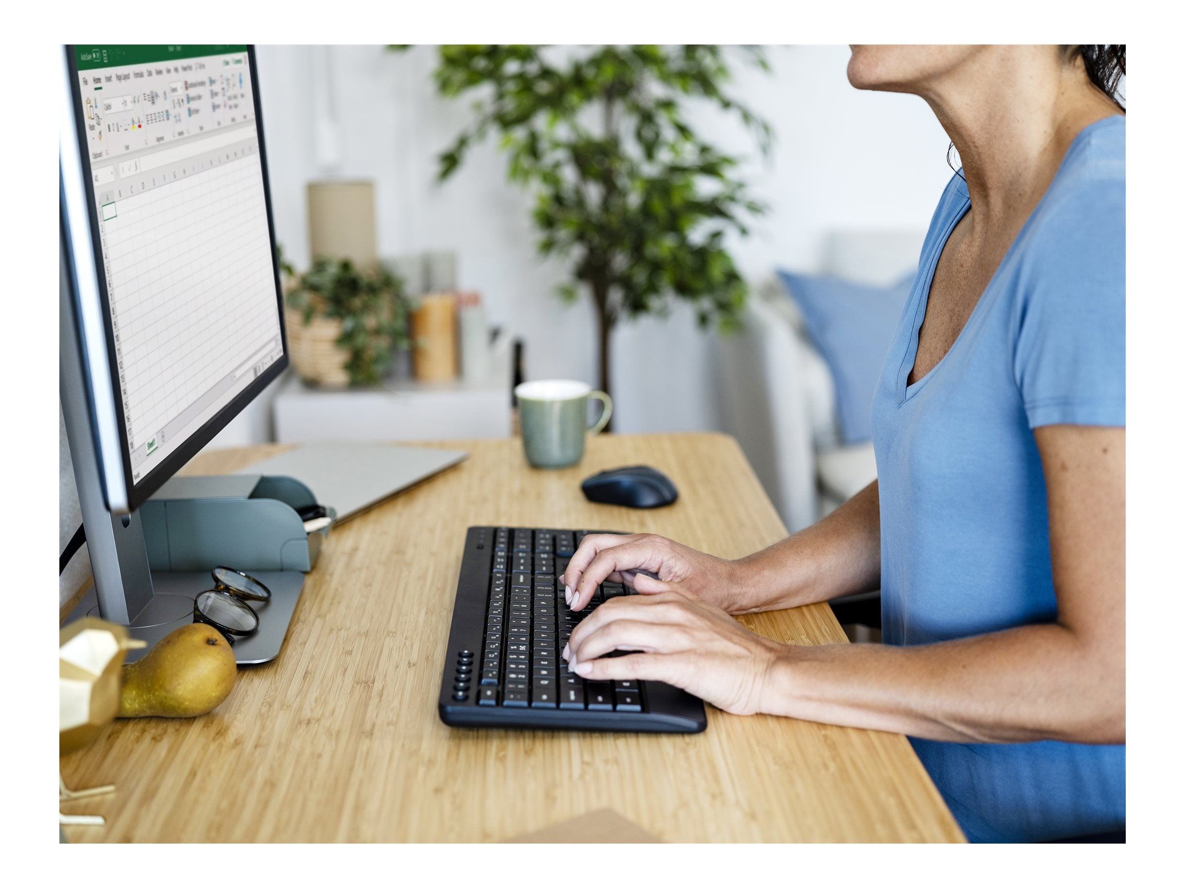TRUST Pack clavier & souris sans fil TREZO (FR)