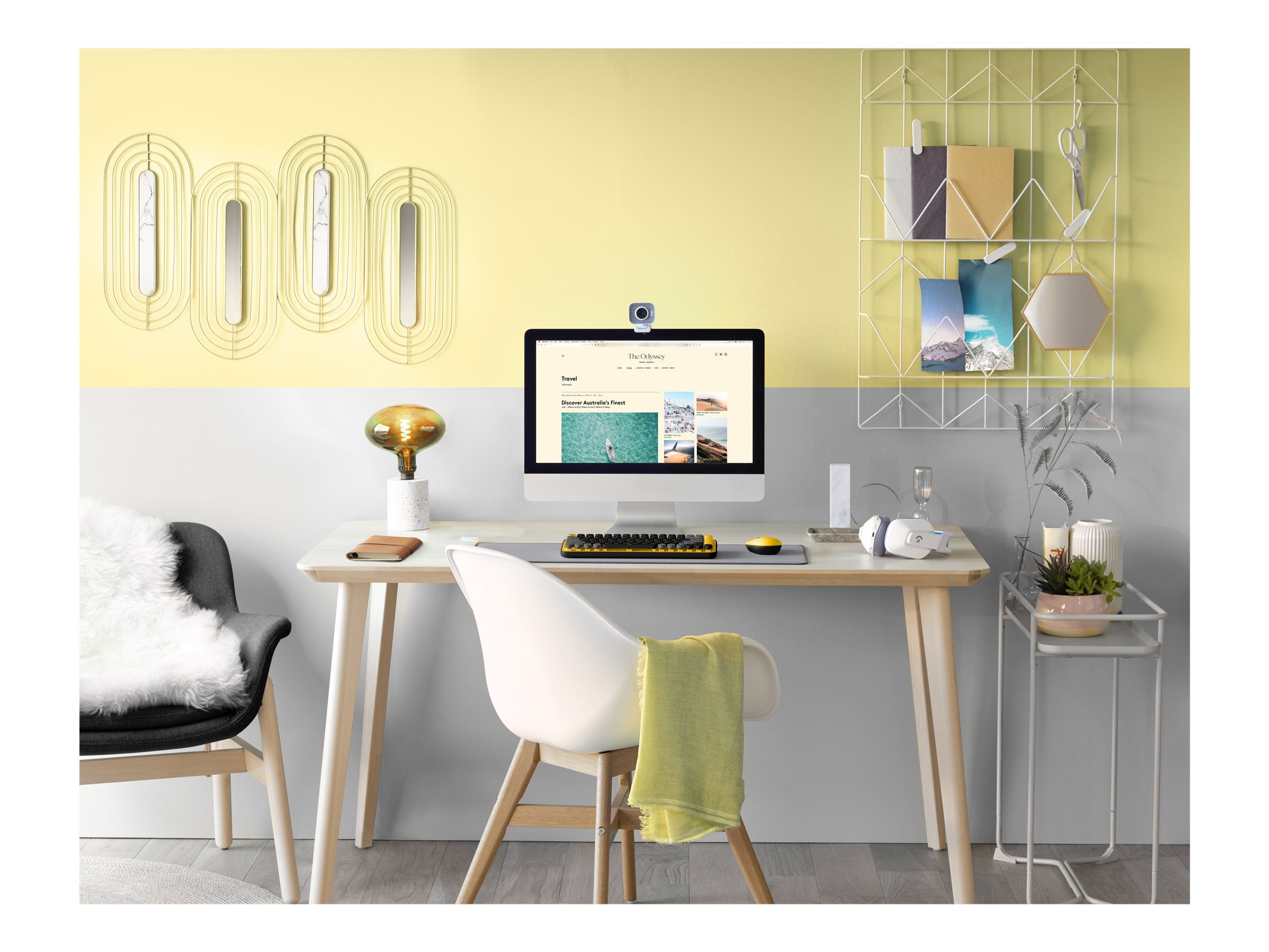 LOGITECH Desk Mat Studio Series Mouse pad mid grey