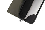 Tucano Gommo housse caoutchout PC 14   MacBook Air  15 kaki