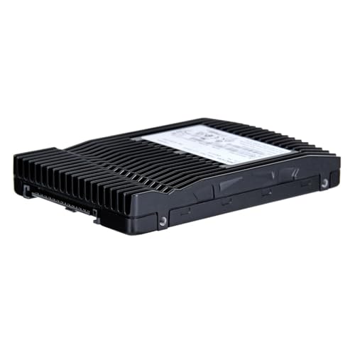 Micron 7450 MAX U.3 3200 GB PCI Express 4.0 3D TLC NAND NVMe