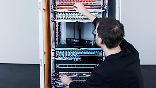 PATCHBOX 365 équipé de 24x Cordons CAT6A U/FTP Gris 0,8 m