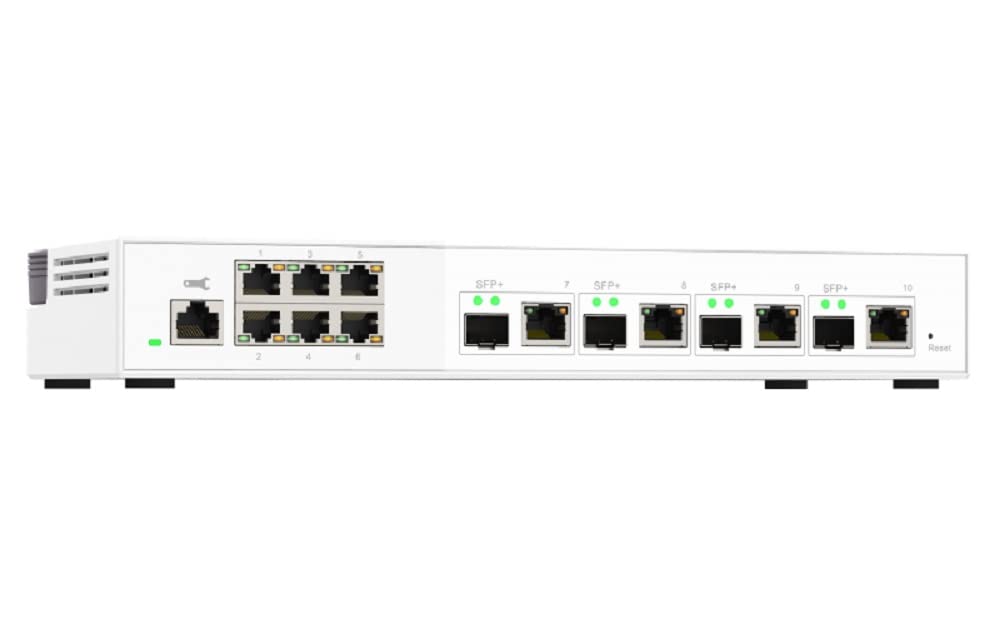 QNAP QSW-M2106-4C 6 port 2.5Gbps 4 port 10Gbps SFP+/ NBASE-T Combo web managed switch
