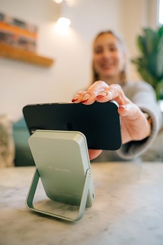 VERBATIM CHARGE N GO POWER BANK WITH STAND MAGNETIC WIRELESS 10000MAH - GREEN WCF (P)