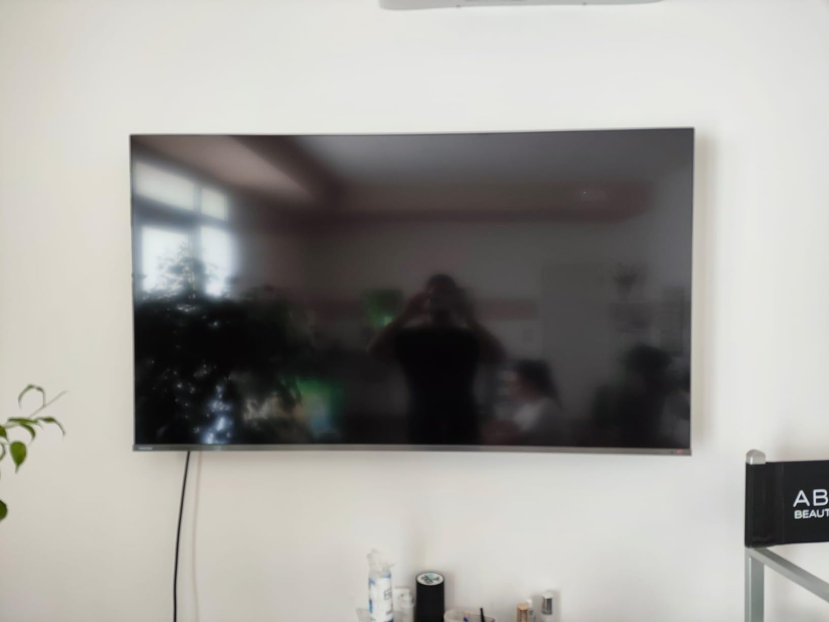 NEOMOUNTS LED-WR100BLACK Support pour écran mural 37-75p - rotatif