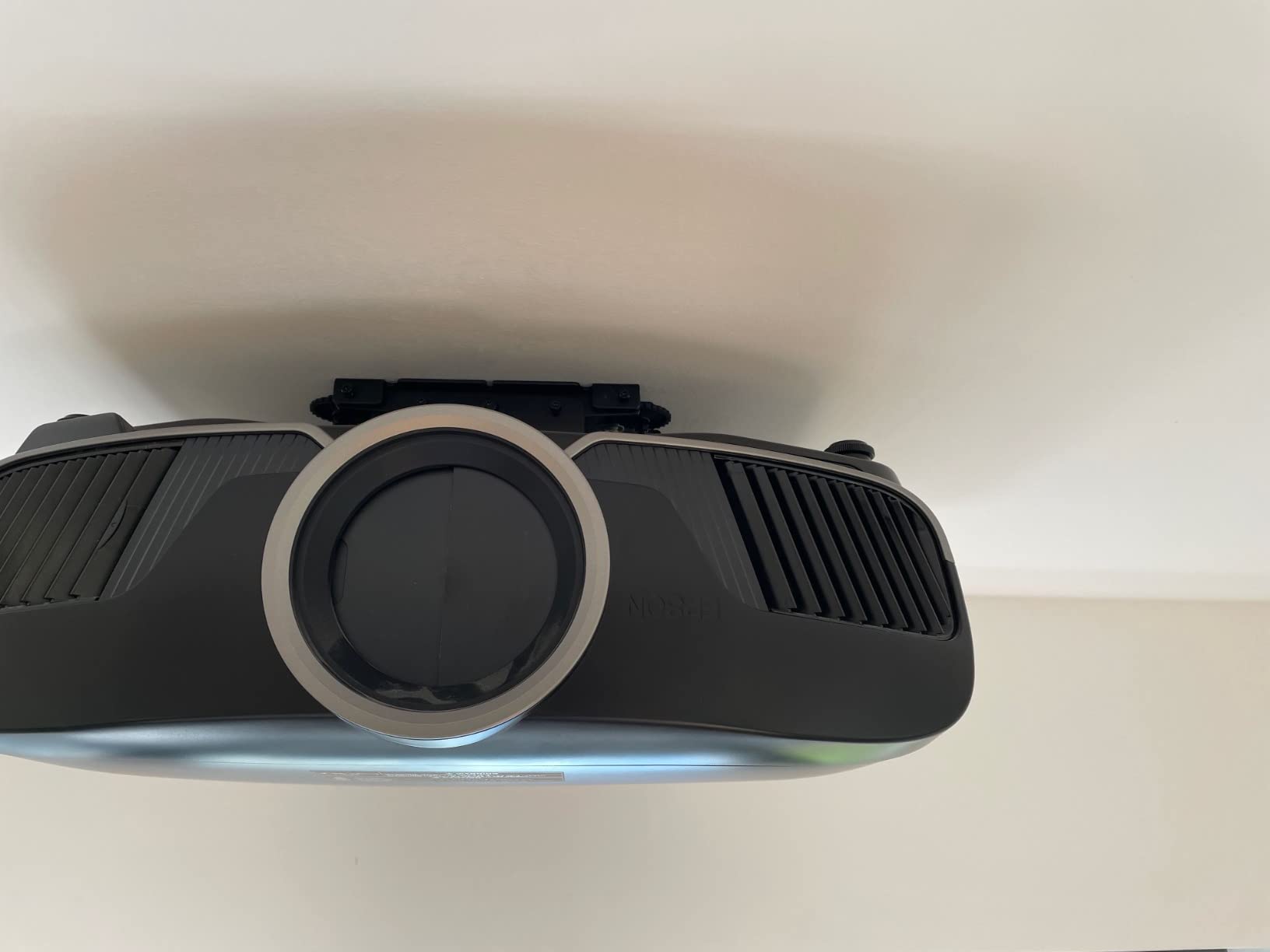 EPSON Ceiling Mount ELPMB30 low profile