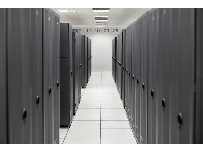 HPE MR416i-p Gen11 x16 Lanes 8GB Cache