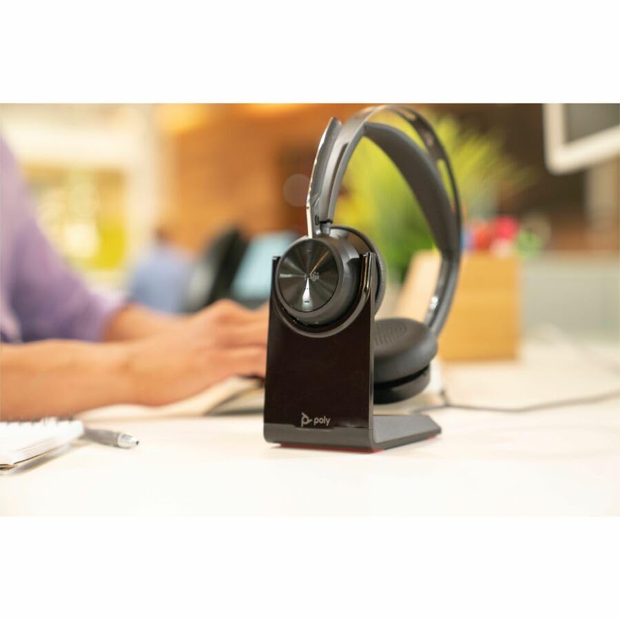 HP Poly Voyager Focus 2 Microsoft Teams Certified USB-C Bluetooth Headset +USB-C/A Adapter + Charging Stand No localization