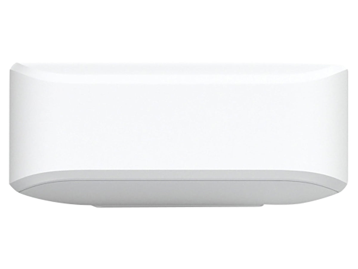 UniFi 8 port GbE PoE+Switch powered by