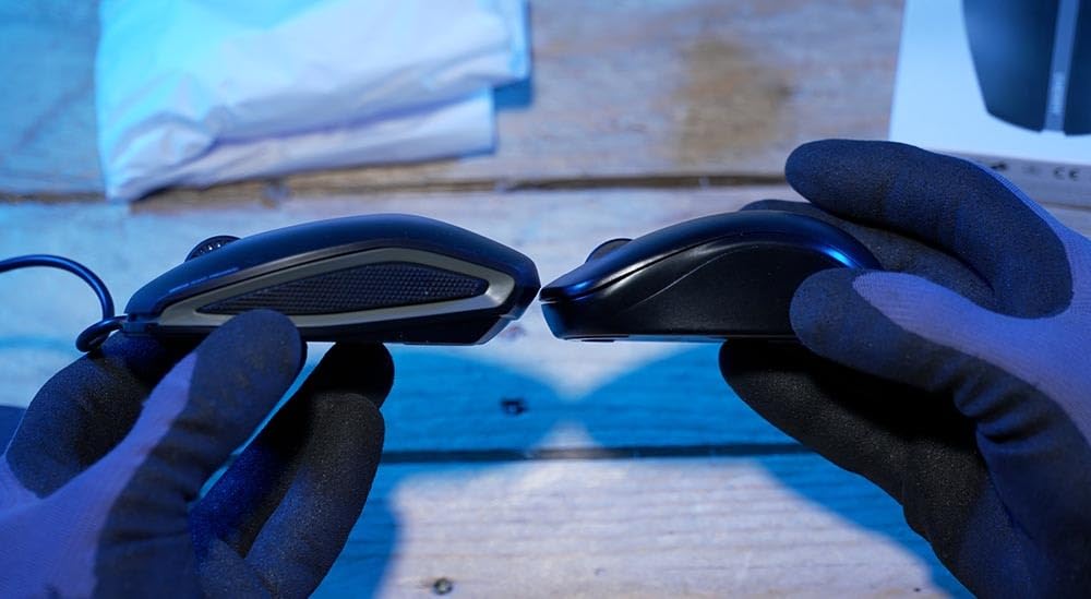 CHERRY Souris Gentix 4K USB noire