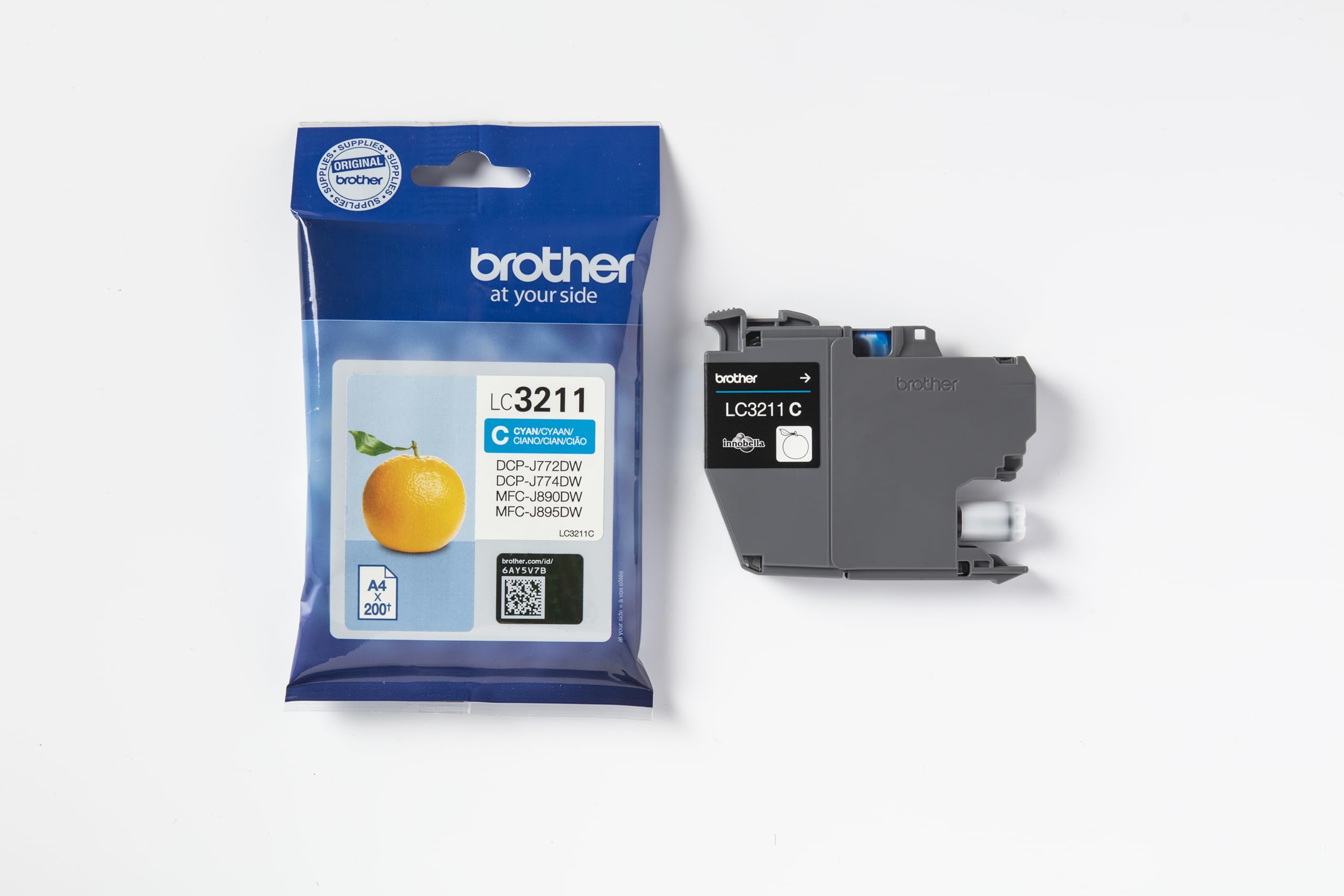 BROTHER LC3211C Cyan ink cartridge with a capacity of 200 pages