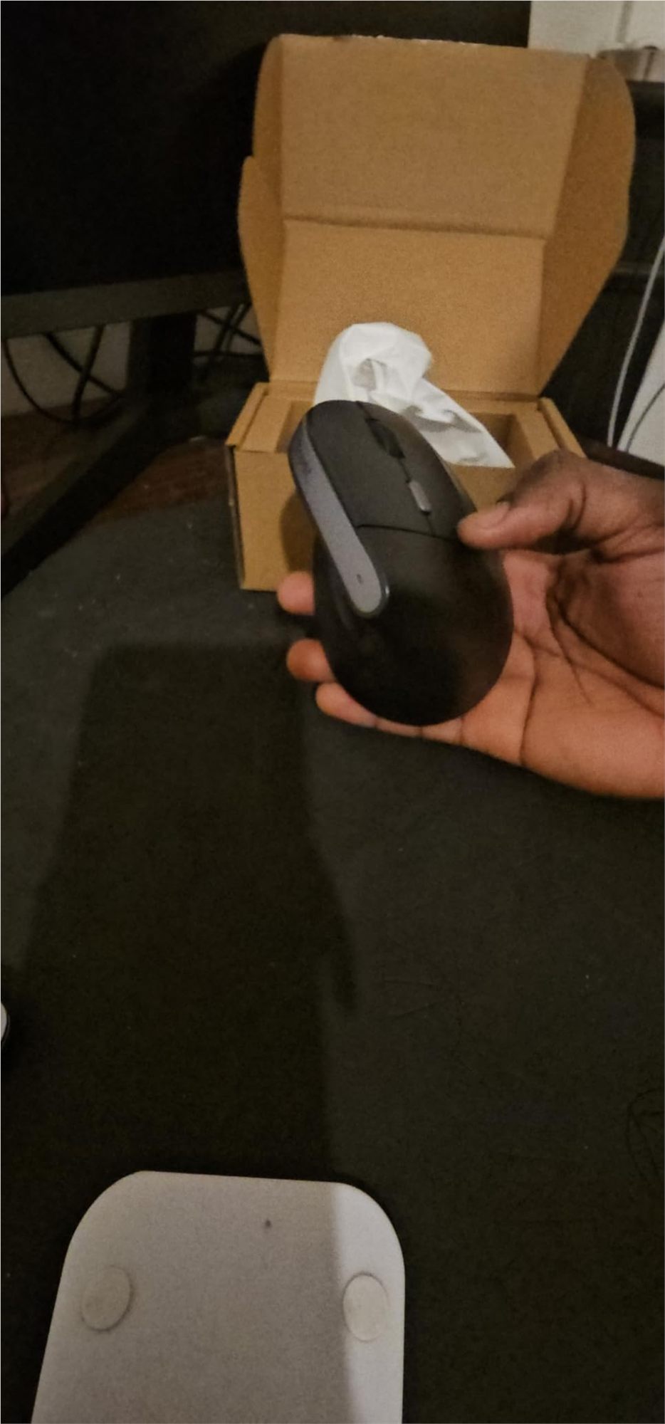 TRUST Souris sans fil ergonomique VERTO - Noire