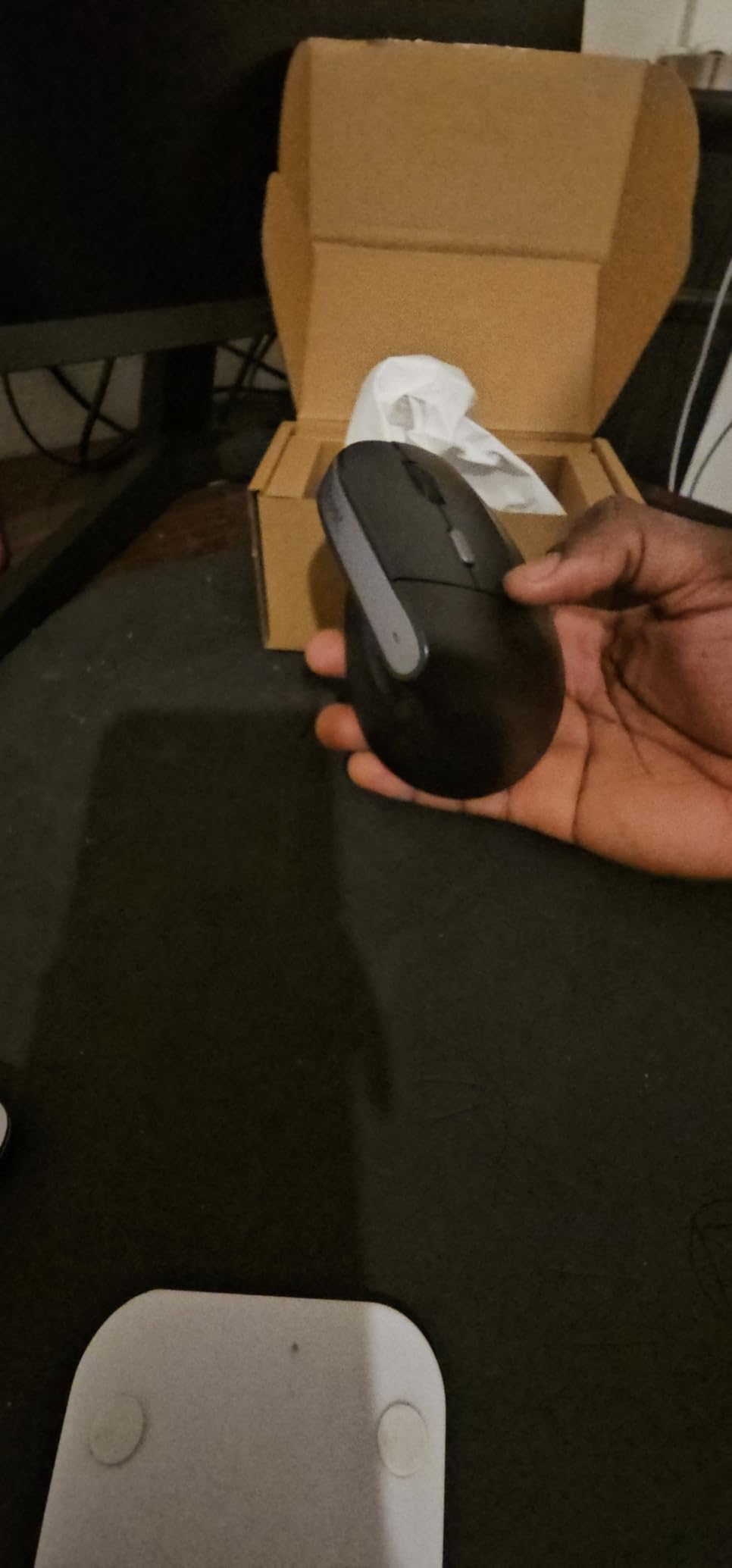 TRUST Souris sans fil ergonomique VERTO - Noire