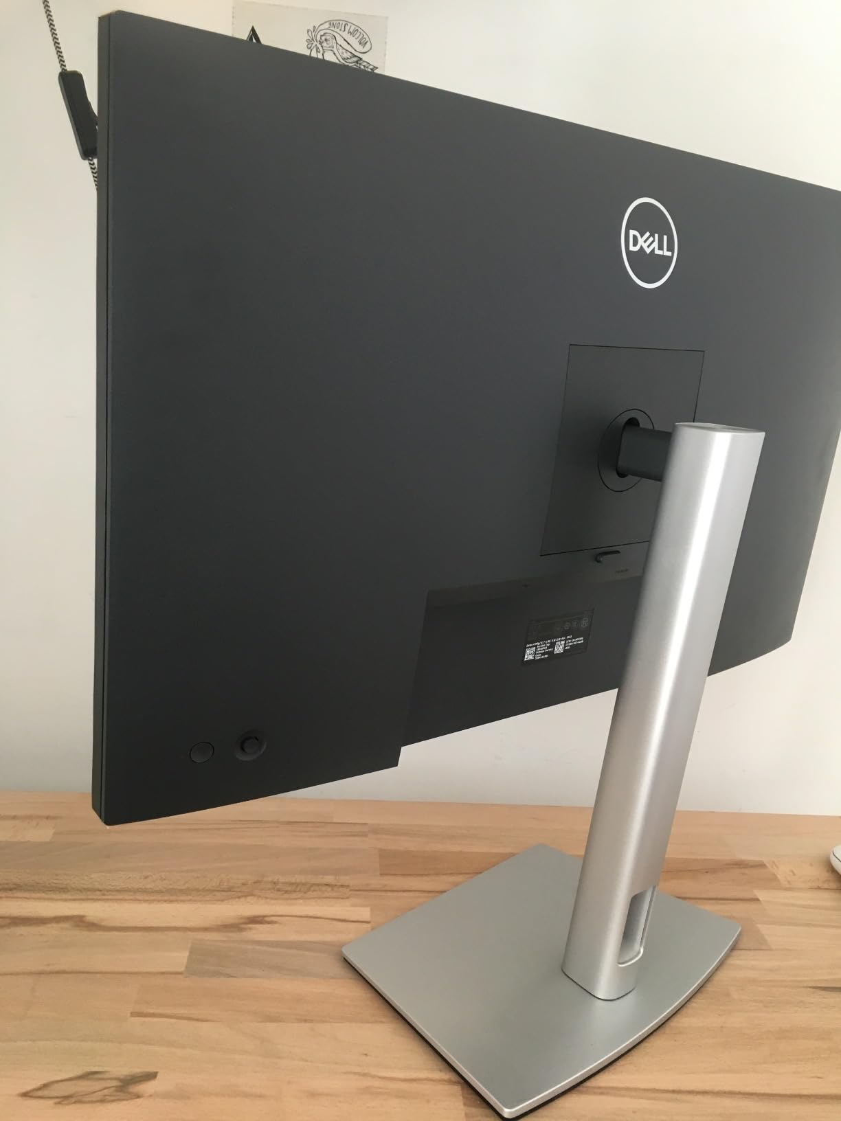"DELL P Series P2723D 68,6 cm (27"") 2560 x 1440 pixels Quad HD LCD Noir, Argent"