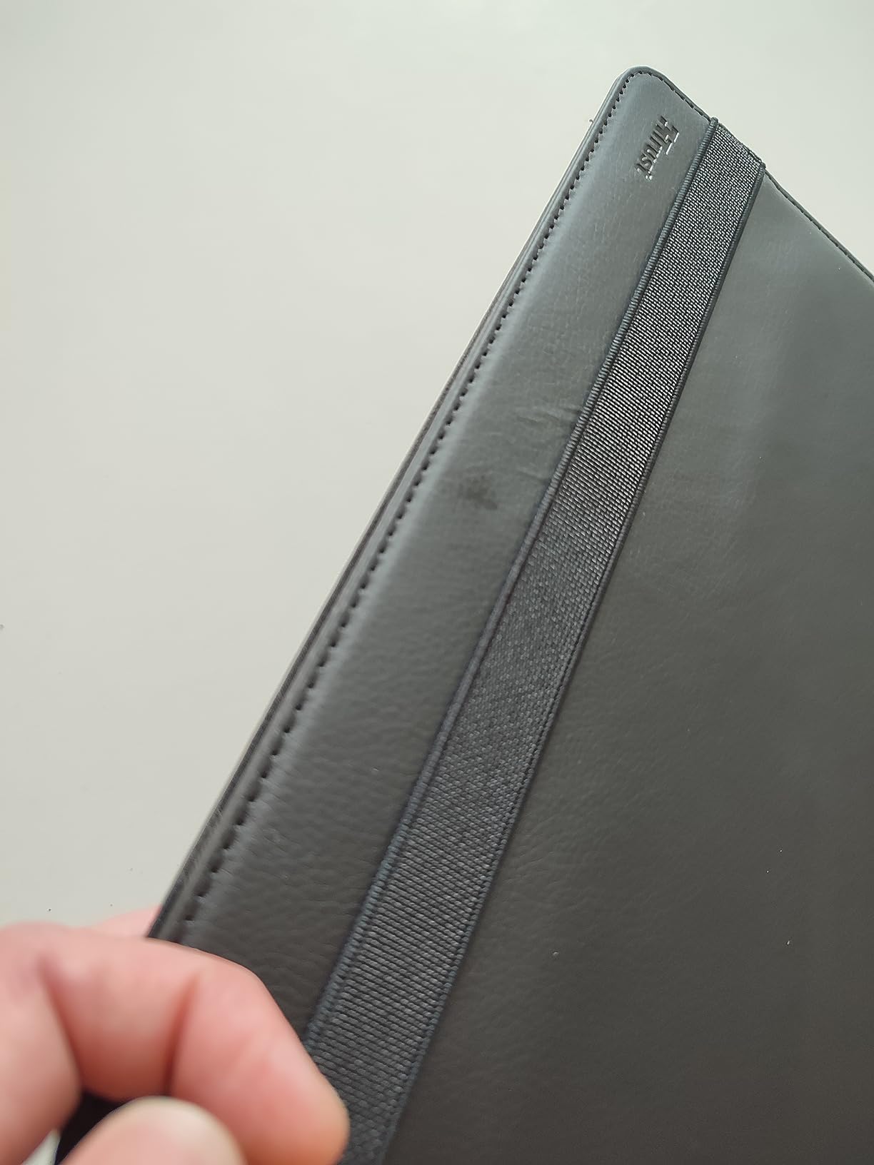 TRUST Housse universelle PRIMO pour tablette 10p ECO - Black