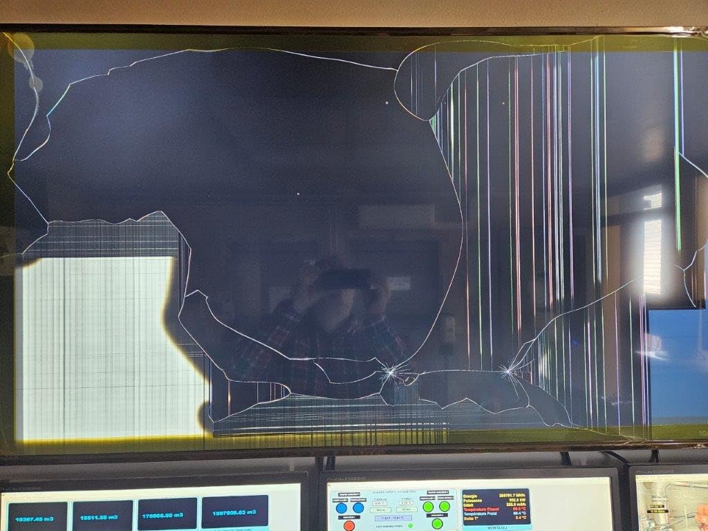 55" 3840x2160 4K UHD IPS 1% Haze L