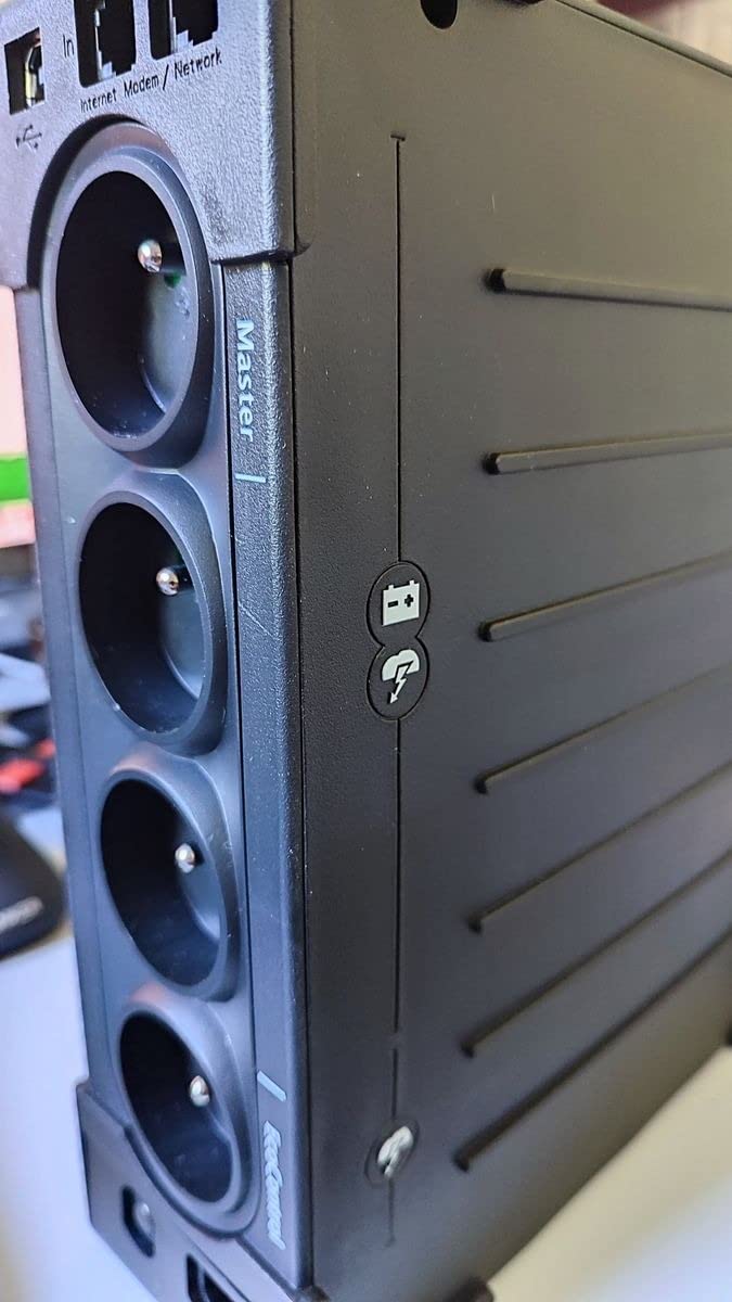 Eaton 3P Ellipse 900VA 540W FR USB