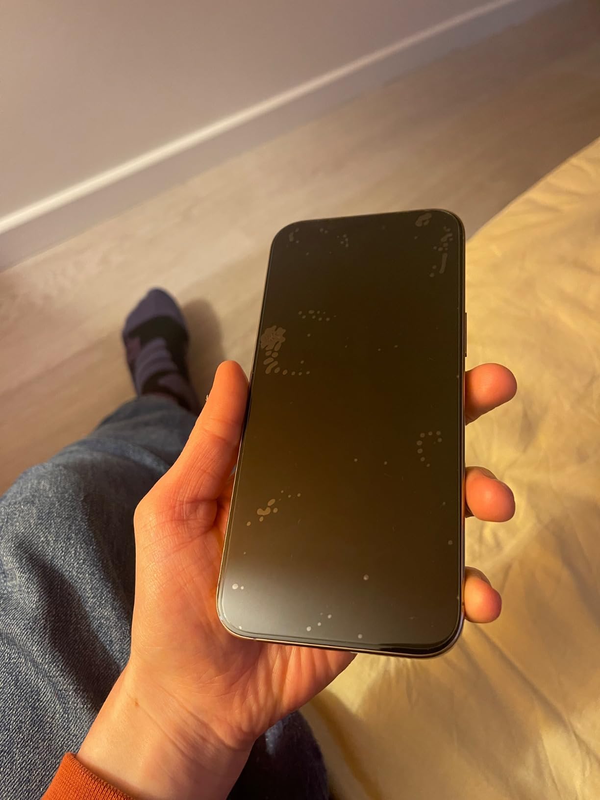 BELKIN ScreenForce Pro Invisiglass Privacy AM Screen Protector - iPhone 16 Pro Max
