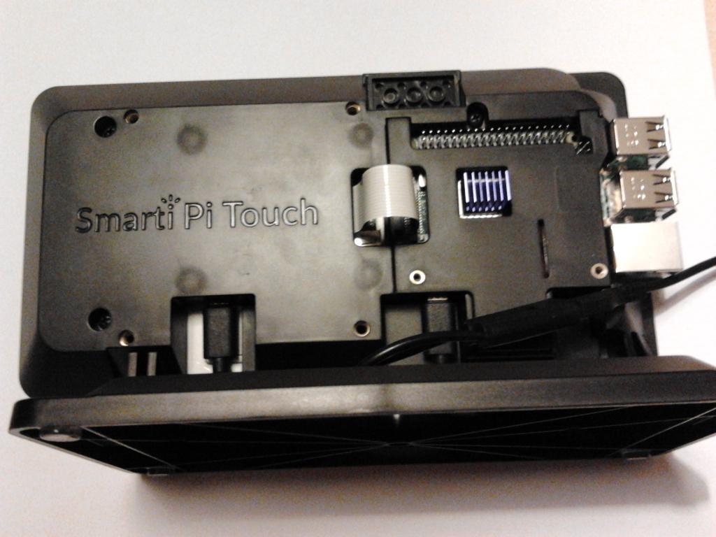 Ecran tactile 7" officiel pour Raspberry Pi