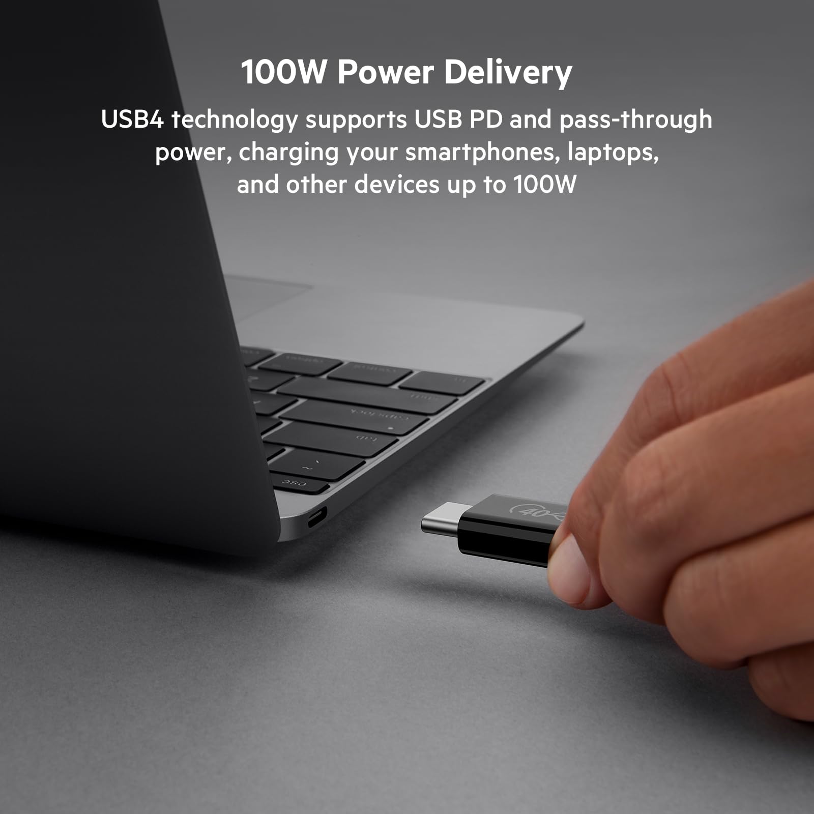 BELKIN Câble USB4 en 0.8m rétrocompatible USB3 100W