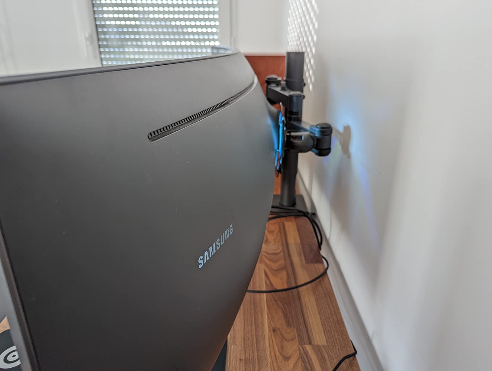NEOMOUNTS FPMA-D960BLACKPLUS Support décran à fixer 10-49p
