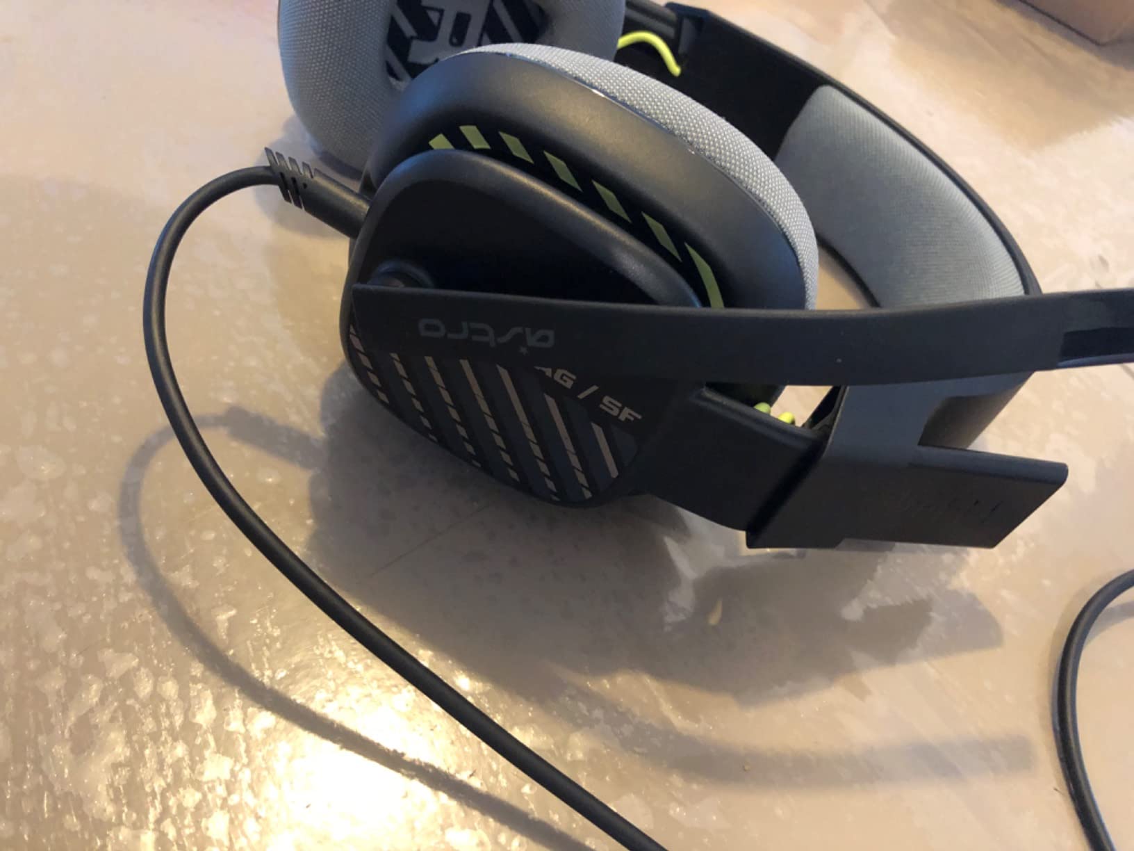 LOGITECH Astro Gaming A10 Gen 2 Headset full size wired 3.5 mm jack black