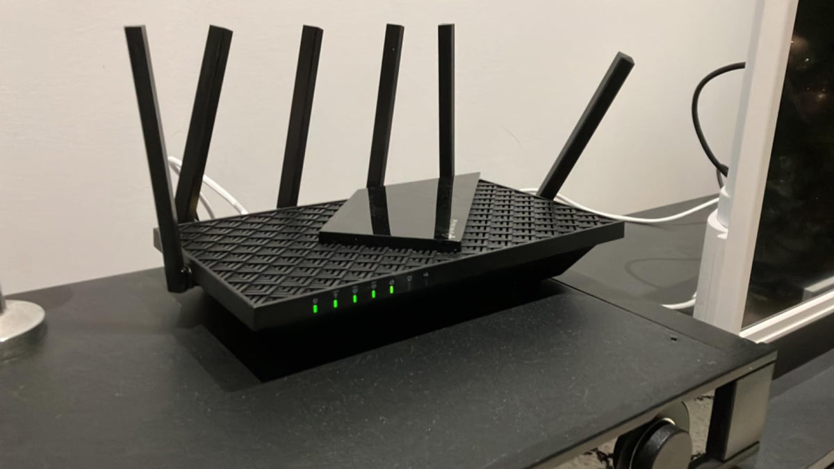 AX5400 Multi-Gigabit Wi-Fi 6 Router